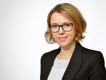 Agnes_Maria_Bruegging-Lazar.jpg